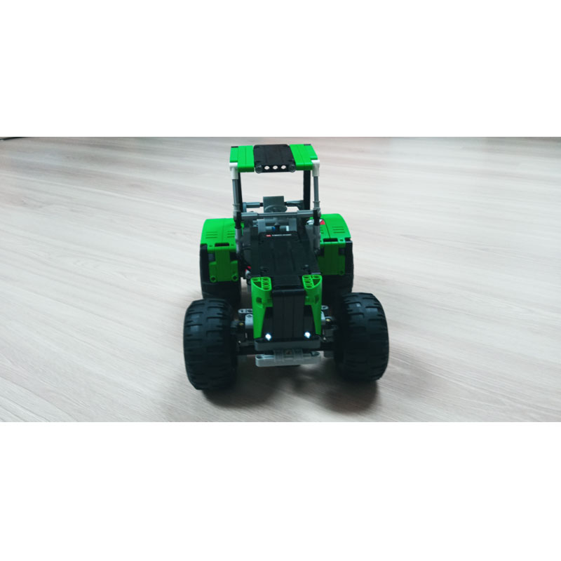 MOC-80667 Urban Farm Agricultu - Urban Farming Model reseña y precio